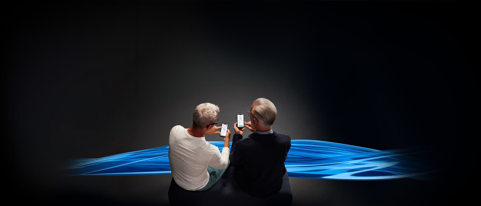 hero/evolv_ai_two_men_ribbon_xanadu